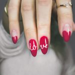 red-and-white-manicure-with-love-print-887352